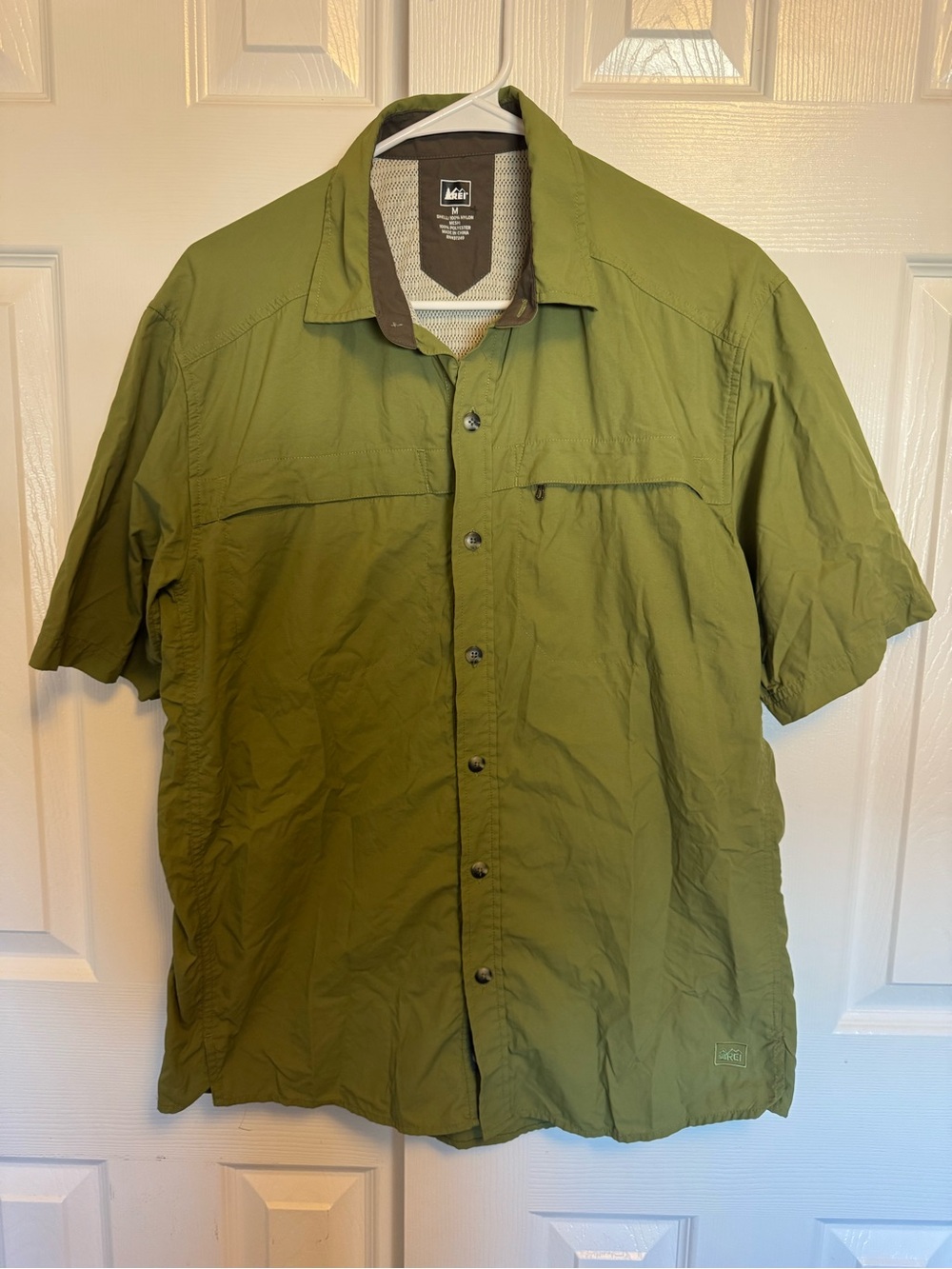 REI Olive Green Short Sleeve Outdoor Button-up Shirt